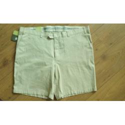 Mooie beige korte broek met stretchband mt. 62 - nieuw