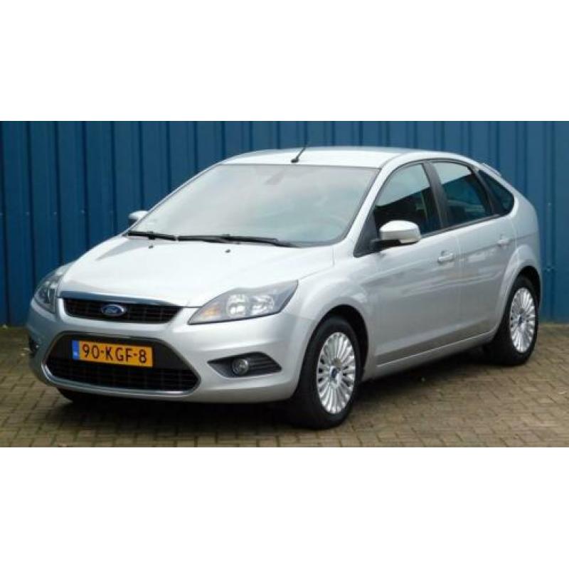 Ford Focus 1.8 Limited " 1 Eign | Navi | Trekhaak | 5 Deurs