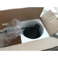 La forma Odine Kave Home wandlamp