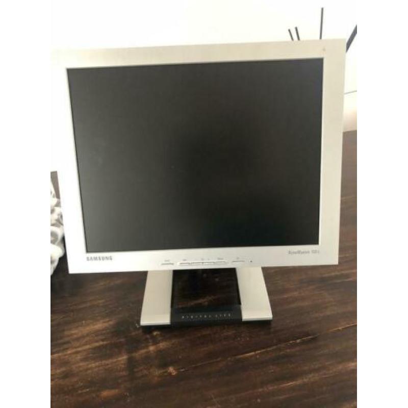 Samsung desktop monitor zgan