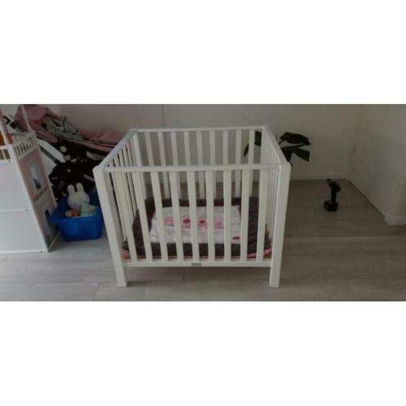 Baby box bopita wit te koop
