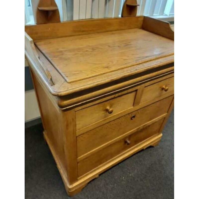 Brocante kaptafel, ladekast met verstelbare spiegel