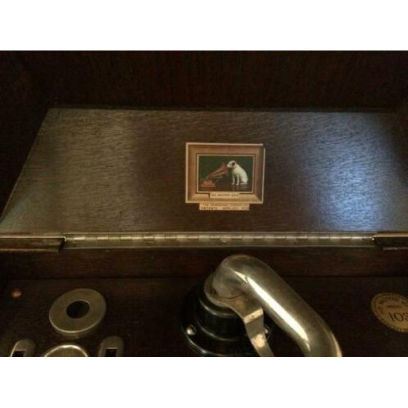 Antieke His Masters Voice grammofoon