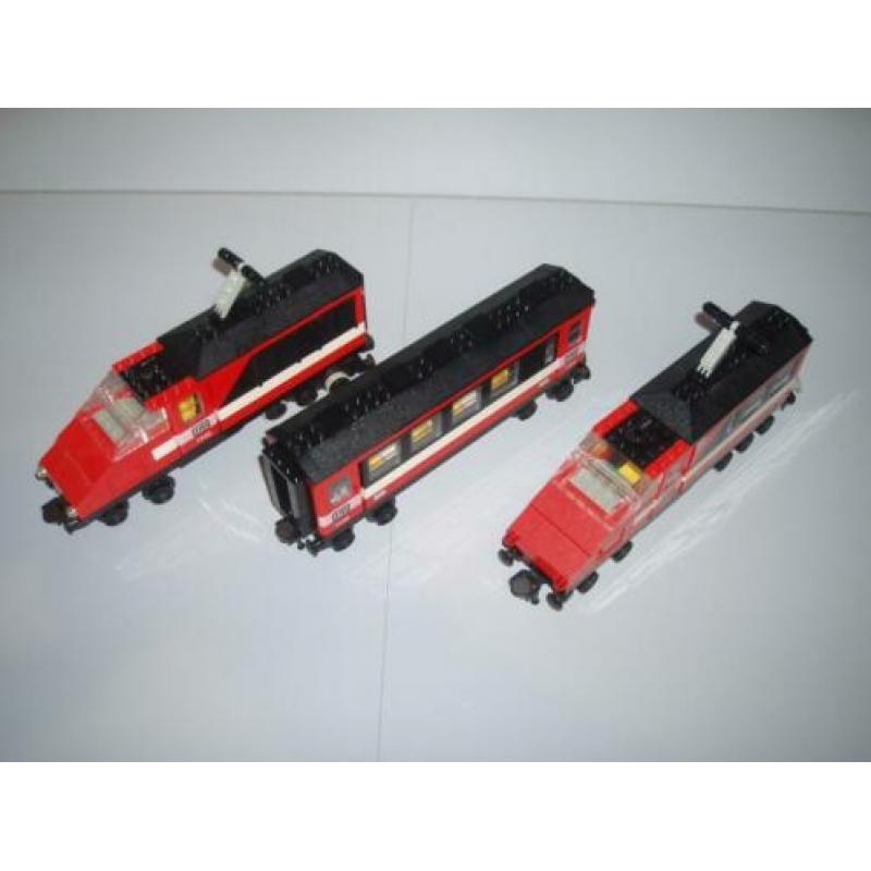 LEGO 12v Trein 7745 Complete Trein in perfecte staat!!!!