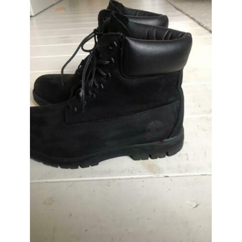 Timberland zwart 42 zo goed als nieuw