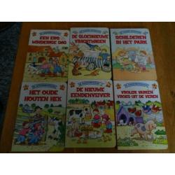 6 kartonnen boekjes