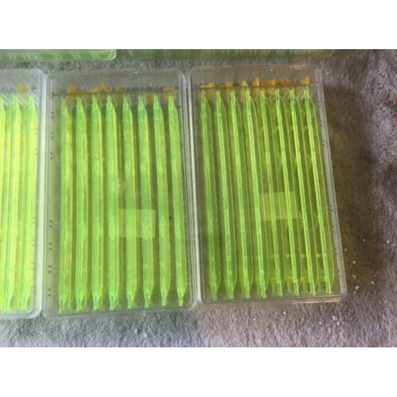 adv 129 / NIEUW set 5 tuigenopberg casettes