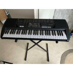 keyboard Casio CTK-700, met standaard
