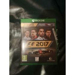 Xbox one met 2 controllers en drie spellen
