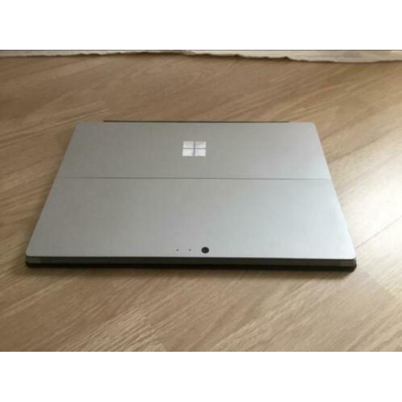 Microsoft Surface Pro 4 - Core M - 4GB - 128GB