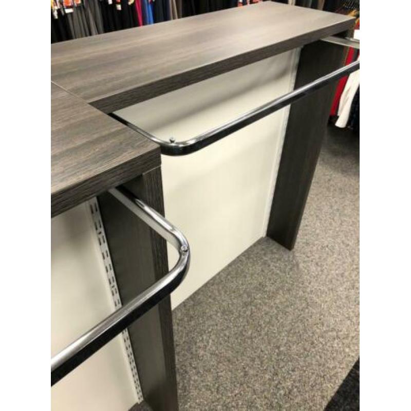 Middenrekken middenunits winkelinterieur 20x