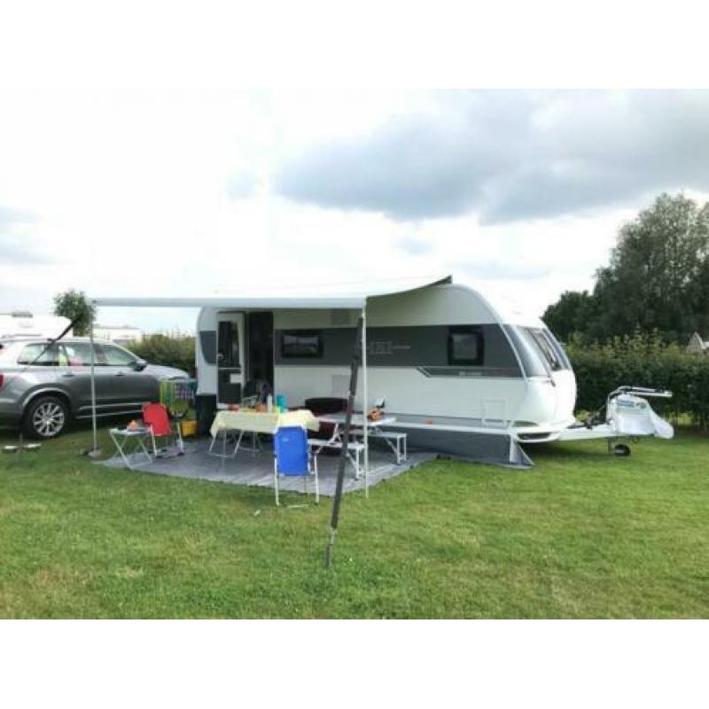 Hobby 560 kmfe de luxe edition 2017 stapelbed mover