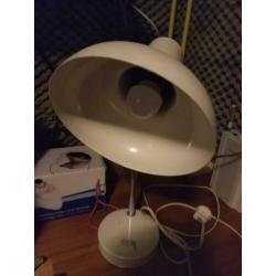 Retro lamp wit metaal