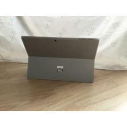 Microsoft Surface Pro 4 - Core M - 4GB - 128GB