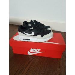 Nike air max 1 zwart wit bone nieuw maat 32