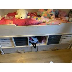 Kajuitbed Steigerhout Hartendief.Kinderbed hoogslaper meisje
