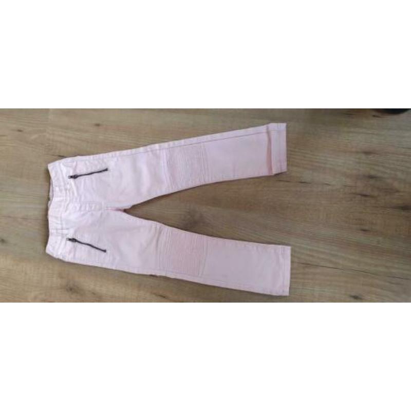 Roze broekje