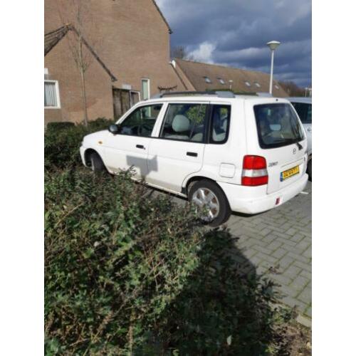 Mazda Demio 1.3 Comfort 1999 Wit