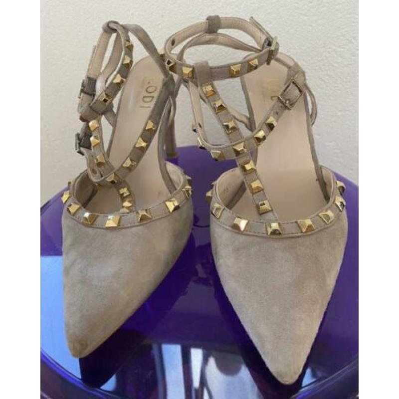 Suède beige slingbacks van LODI maat 38