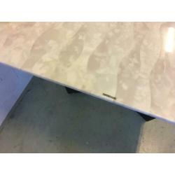 Demomodel eettafel glas 2x1