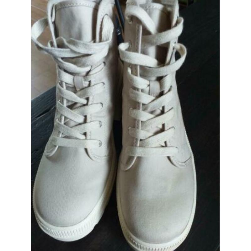 Divided maat 40 Nieuw half laats sneakers