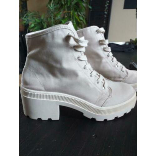 Divided maat 40 Nieuw half laats sneakers