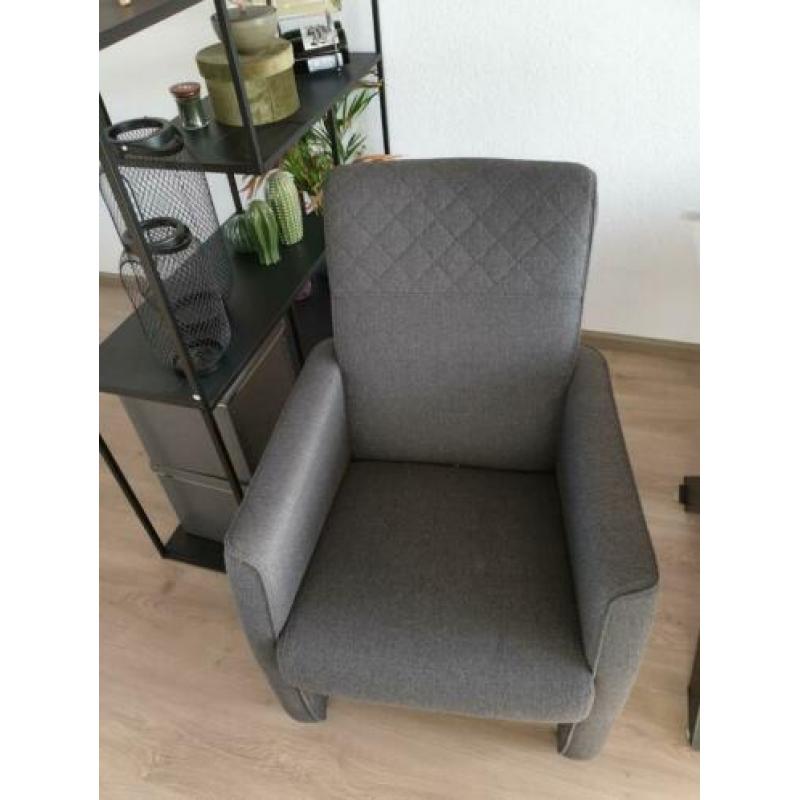 4 eetkamer stoelen op wieltjes