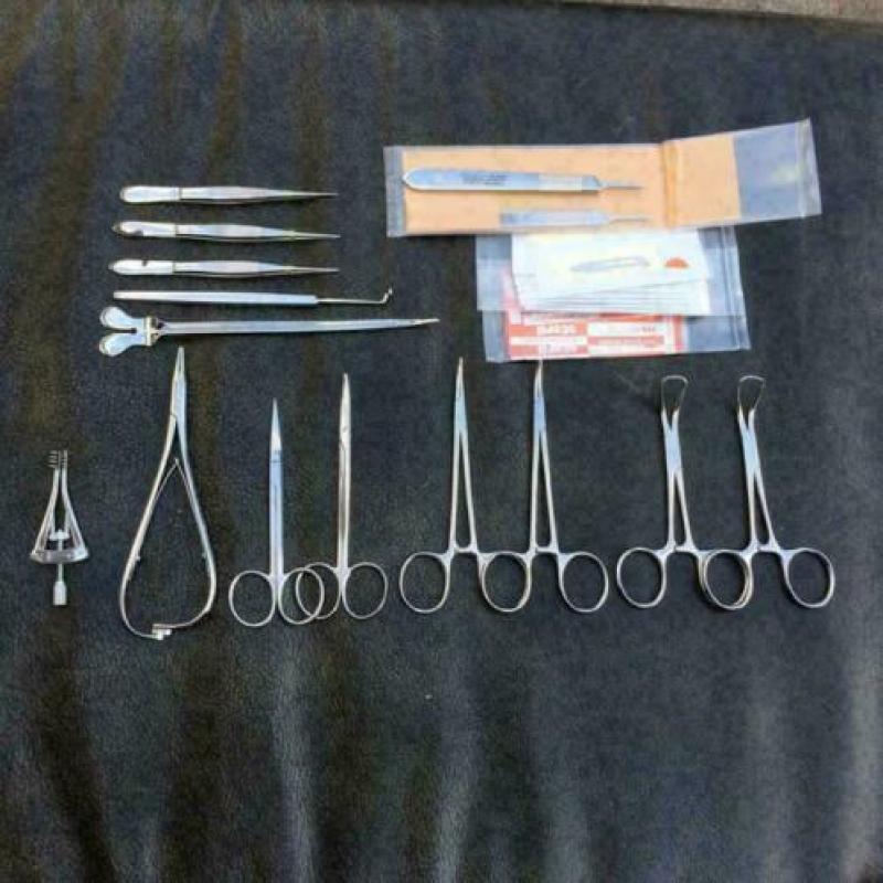 Scalpel houder en andere RVS operatie instrumenten