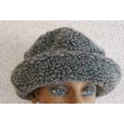 grijze muts van wol maat 57 cm maat M