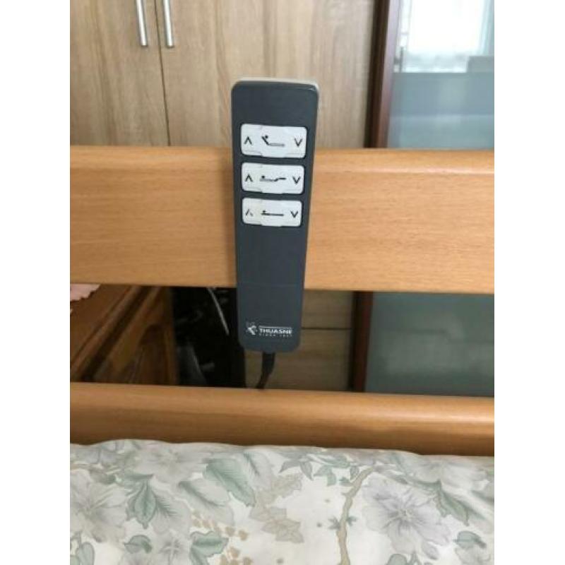 Elektrisch hoog-laag verpleegbed