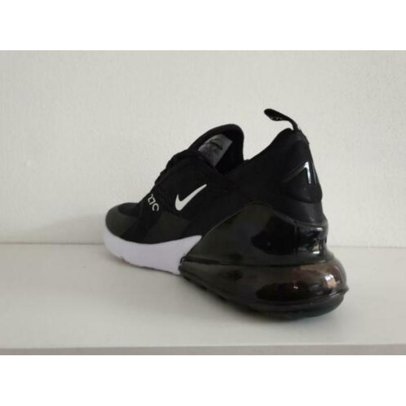 Nike Air Max 270 maat 41 NIEUW