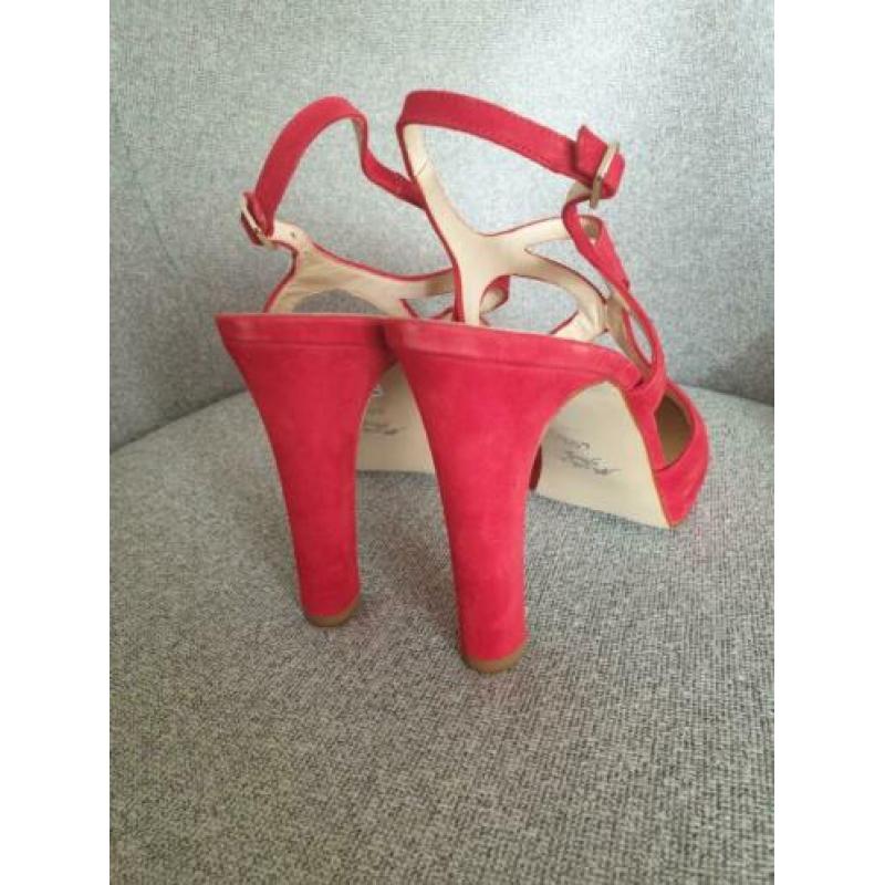 LILIAN robijn rode leren/suede pumps 40,5