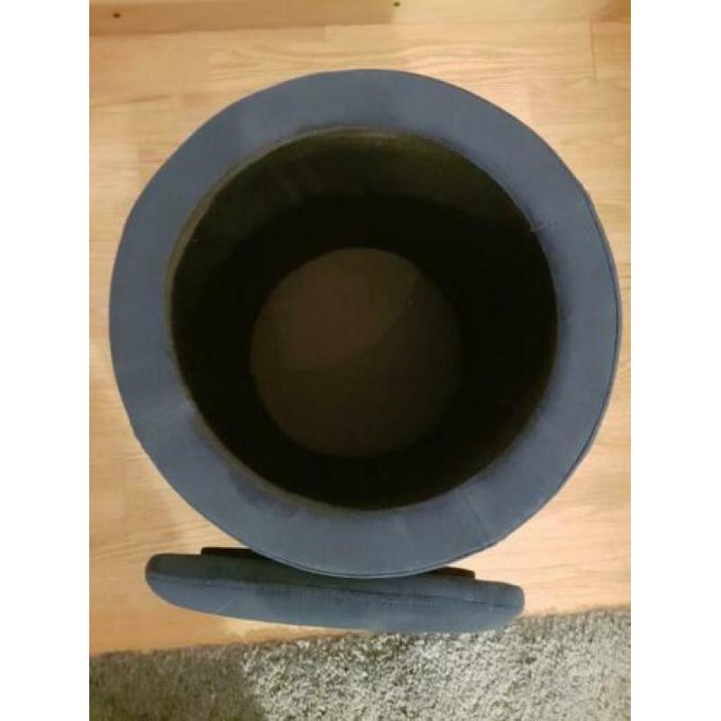 Stoel/fautieul inclusief poef blauw fluwelen bekleding