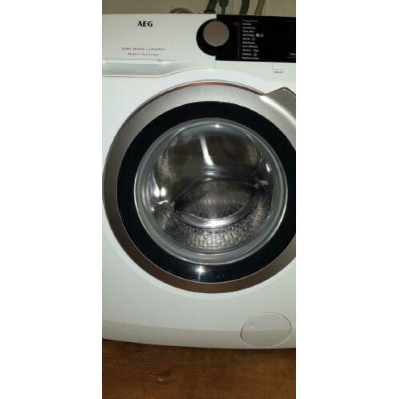 AEG Wasmachine met nog 3 jaar garantie.