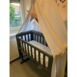 Aanschuifwiegje baby wieg bedje