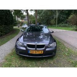 BMW 3-Serie 2.0 318 I Touring 2007 Grijs
