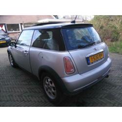 Mini Mini 1.6 16V Cooper 2004 Grijs