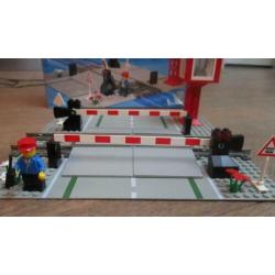 Lego System * 9v Manual Level Crossing * 4539 incl doos