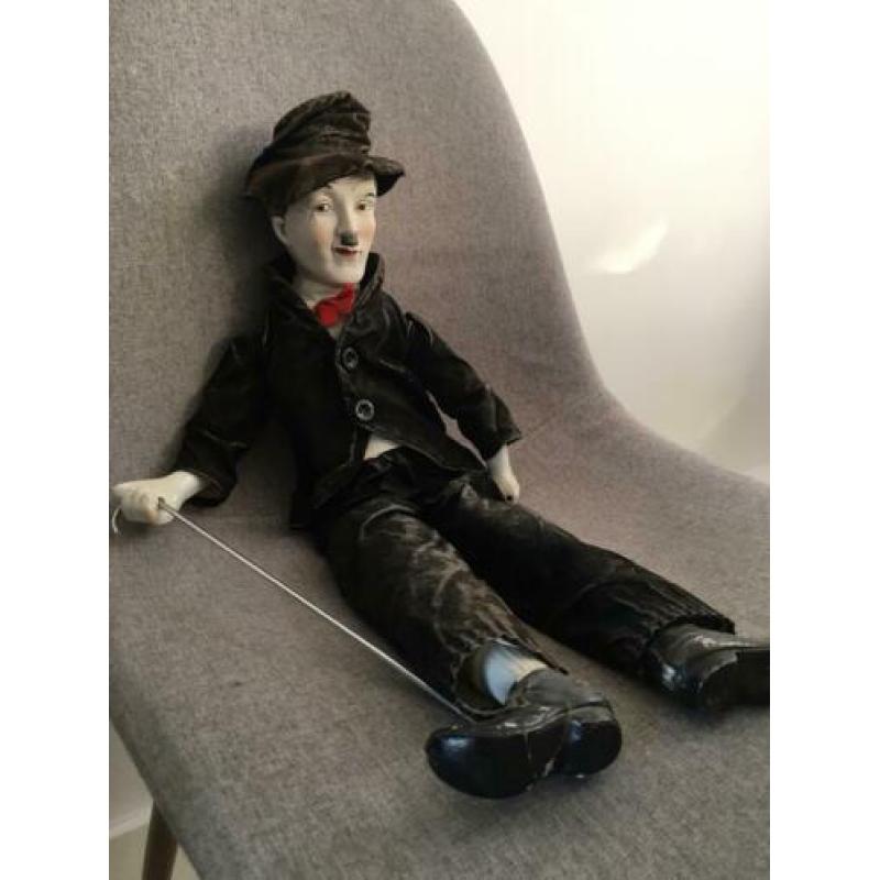 Zeldzame brocante pop van Charlie Chaplin