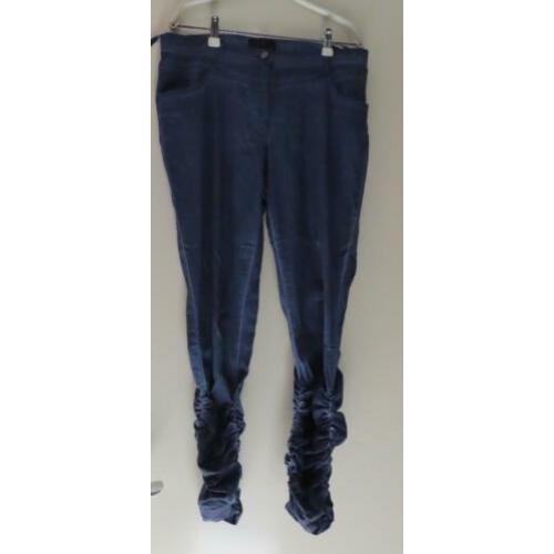 BPC collection premium blauwe broek maat 40