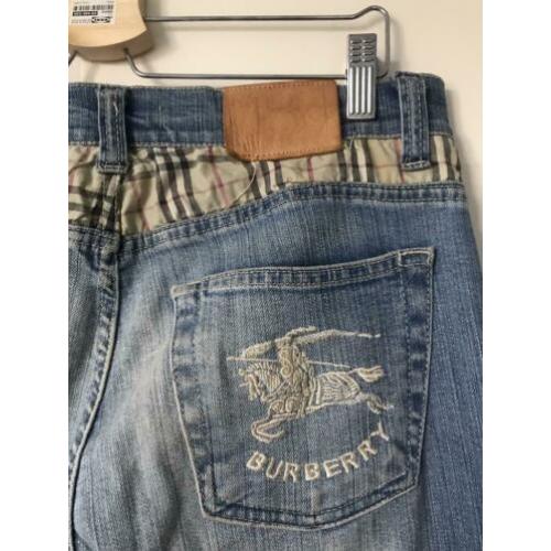 Burberry jeans, maat 48 (38-48 past t beste)