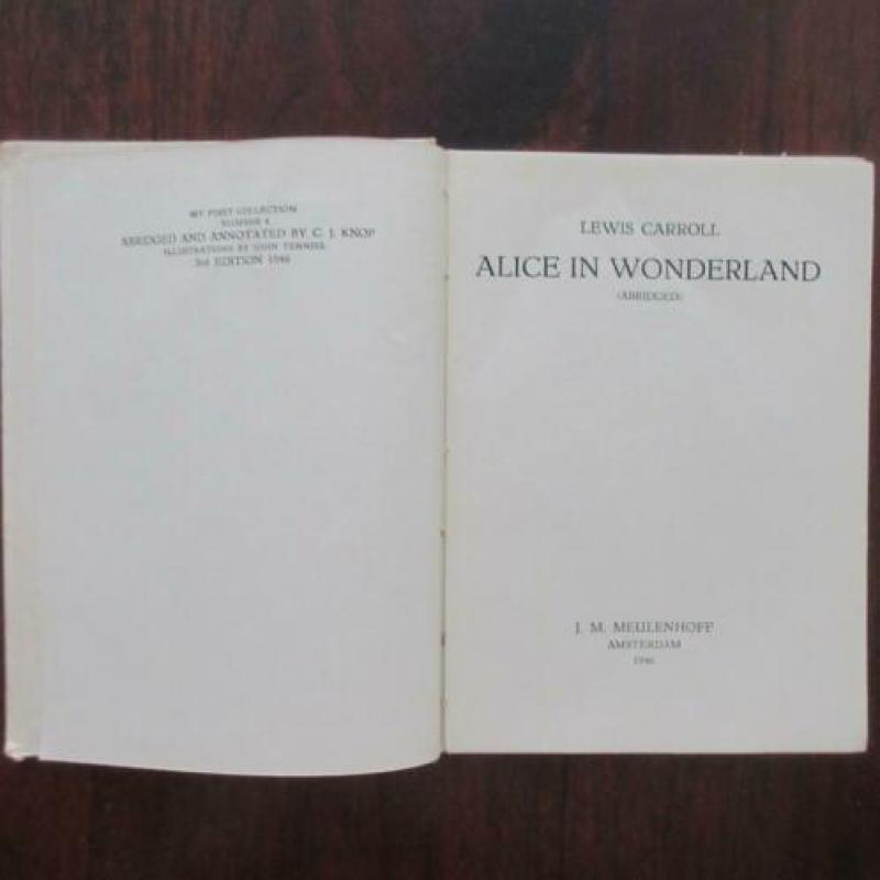 Lewis Carrol - Illustrator John Tenniel Alice in Wonderland