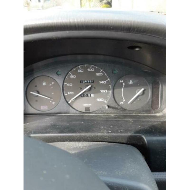 Mazda Demio 1.3 Comfort 1999 Wit
