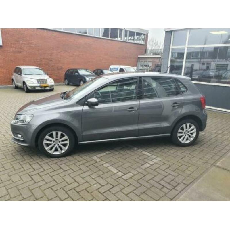 Volkswagen POLO TSI Comfortline