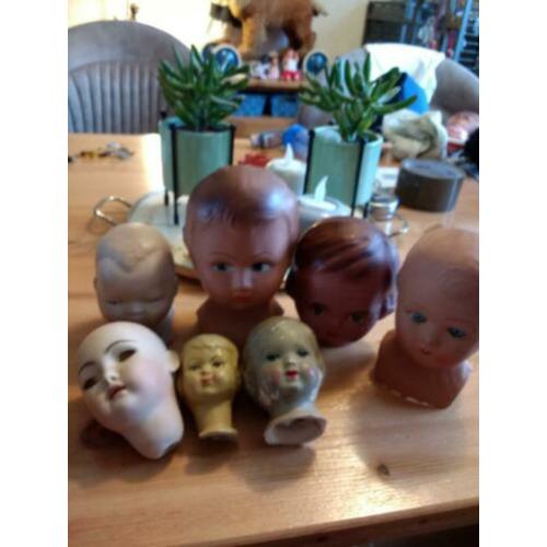 Oude poppen hoofdjes 7x
