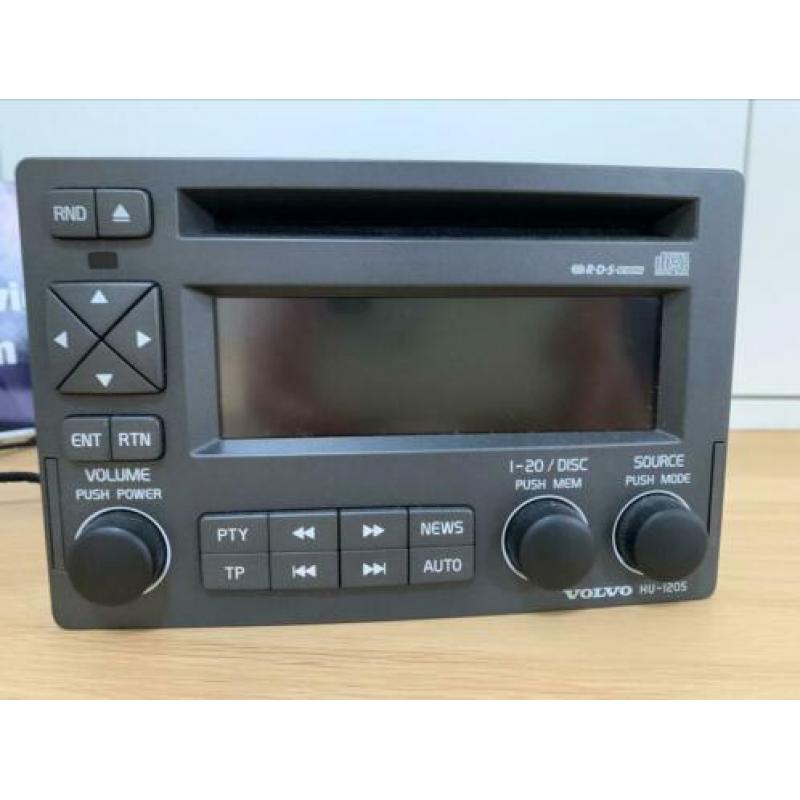 Volvo autoradio HU-1205 met GPS