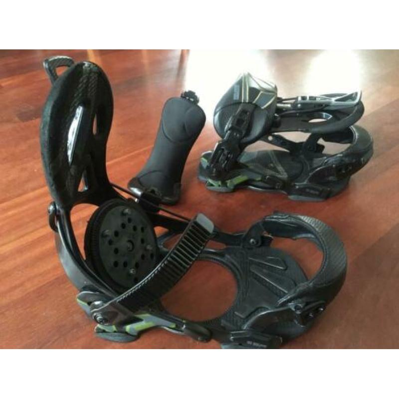 Flow snowboard binding