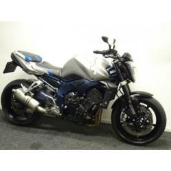 Strakke zilveren Yamaha FZ-1N (bj 2006)