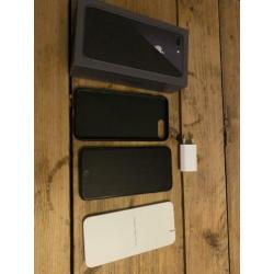 Iphone 8+ 64gb Z.G.A.N.!!