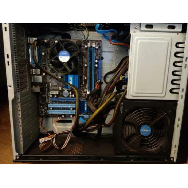 Pc Intel qaudcore q9550 - cooler Master Elite 360